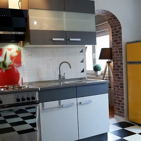 Taunushome Apartment *